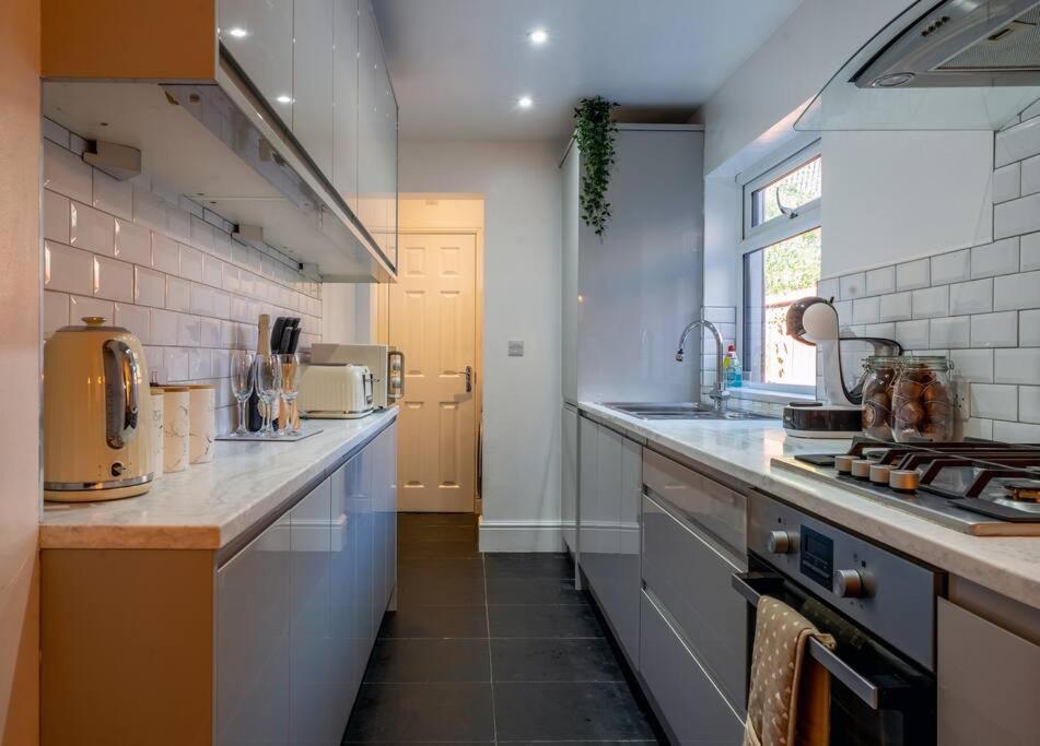 No6 - Beverley - Elegant Townhouse - Central Location מראה חיצוני תמונה