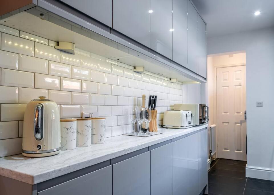 No6 - Beverley - Elegant Townhouse - Central Location מראה חיצוני תמונה